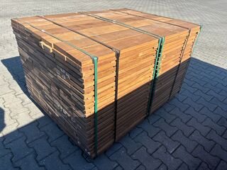 Ca. 308x Guyana Ipé Planken Geschaafd, 25x140mm, lengte 294/65cm, 14/1